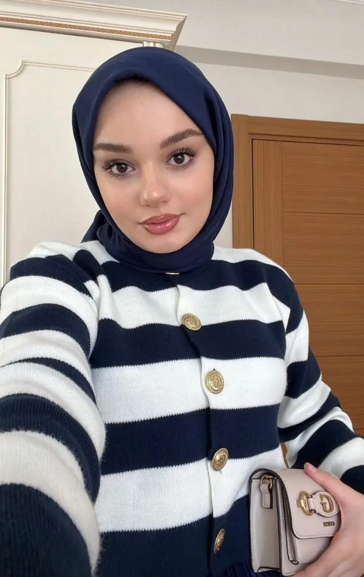 Gizem - Zeytinburnu Escort
