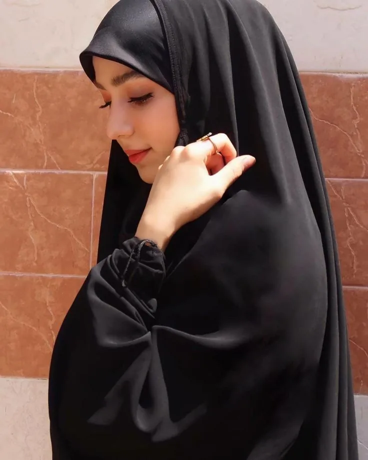 Buse - Zeytinburnu Escort