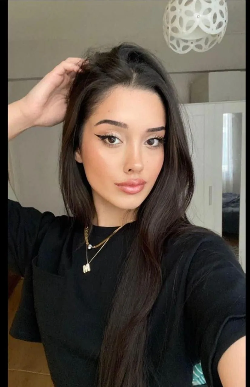 Gül - Zeytinburnu Escort